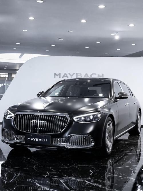 重庆55岚图汽车的售后服务让用户无忧出行，迈巴赫未来的豪华车趋势